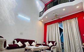 The Vintage Villa